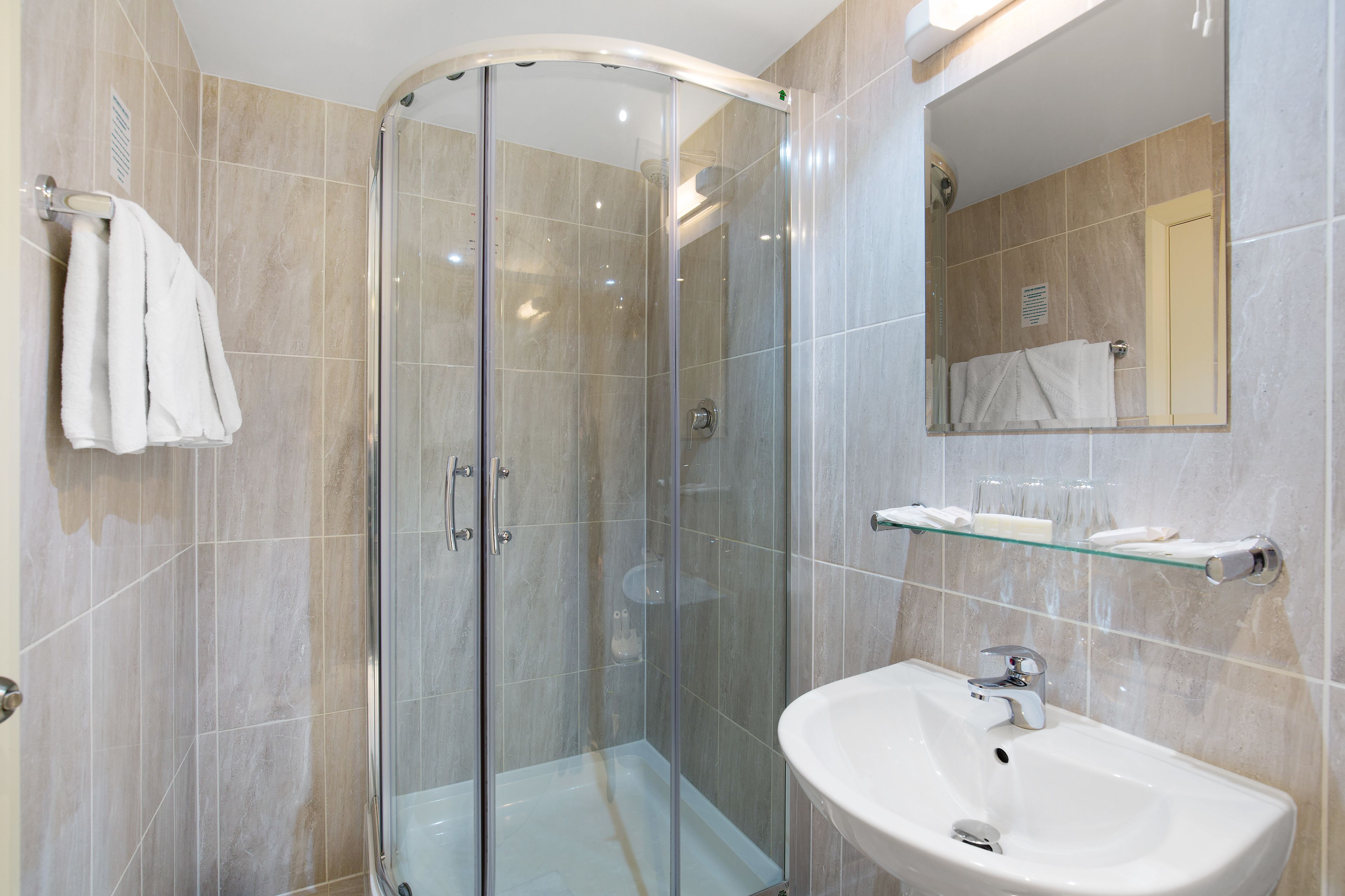 Photo - Park Avenue Bayswater Inn Hyde Park