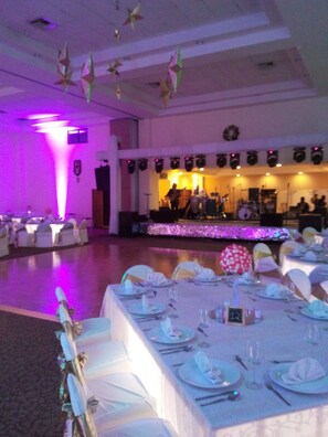 Banquet hall