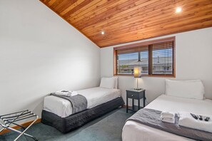 Family Spa Room | 1 bedroom, Egyptian cotton sheets, desk, soundproofing