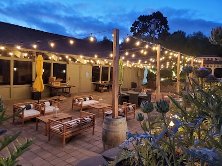 Exterior. Carmel Valley Lodge and Resort