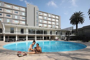Outdoor pool, sun loungers