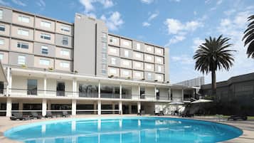 Udendørs pool, liggestole