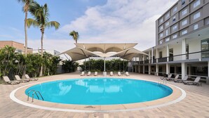 Outdoor pool, pool loungers