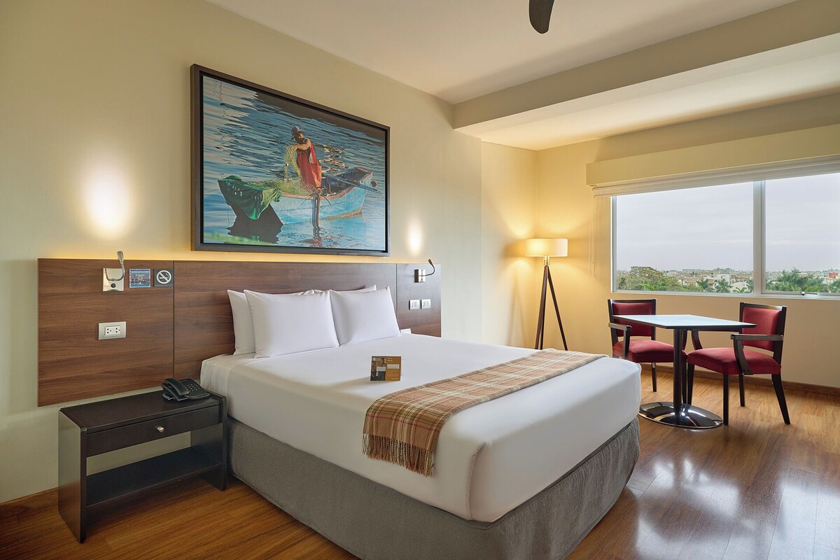 Superior Room, 1 Queen Bed