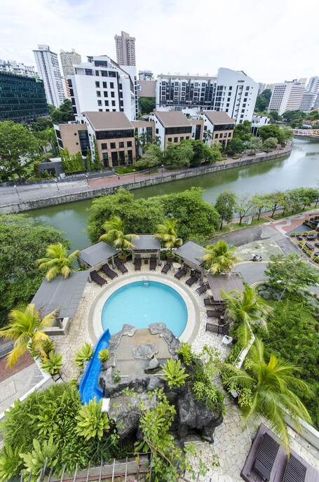Robertson Quay Hotel - Image 3