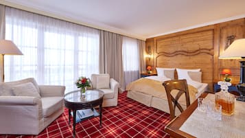 Superior-Doppelzimmer, Balkon | Wohnbereich | Flachbildfernseher, DVD-Player