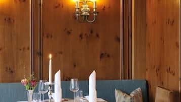 Lunch and dinner served, Mediterranean cuisine