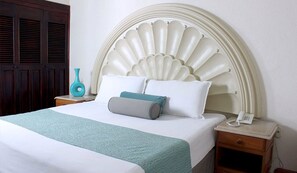 Suite, 1 King bed, Ocean View | In-room safe, iron/ironing board, free wired internet, bed sheets