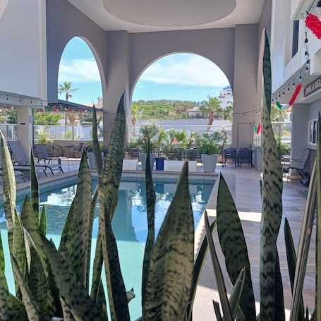 Televisión de pantalla plana