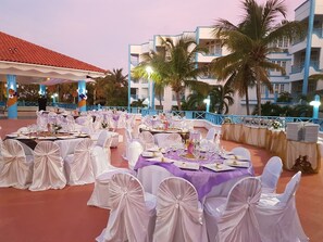 Ngoại thất