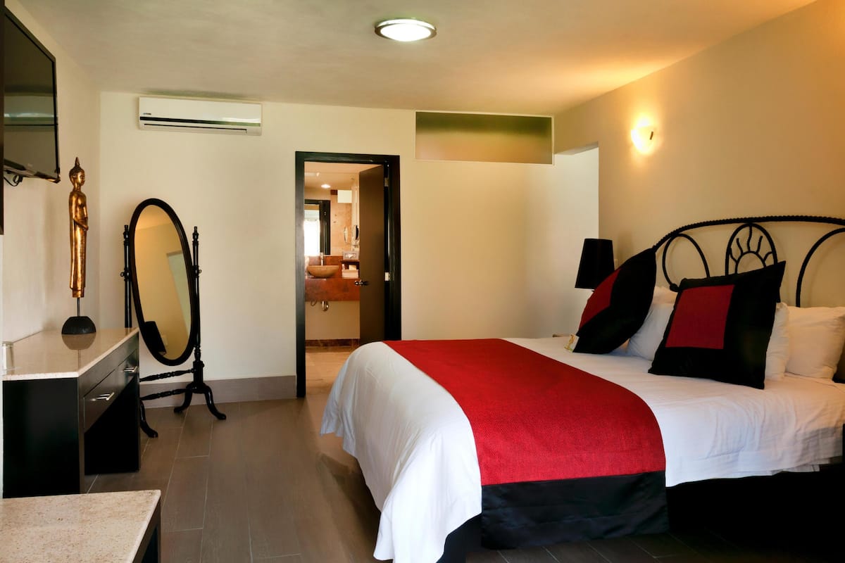 In-room safe, blackout drapes, iron/ironing board, free WiFi