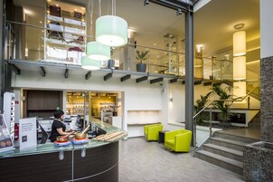 Sauna, steam room, body treatments, hydrotherapy, aromatherapy