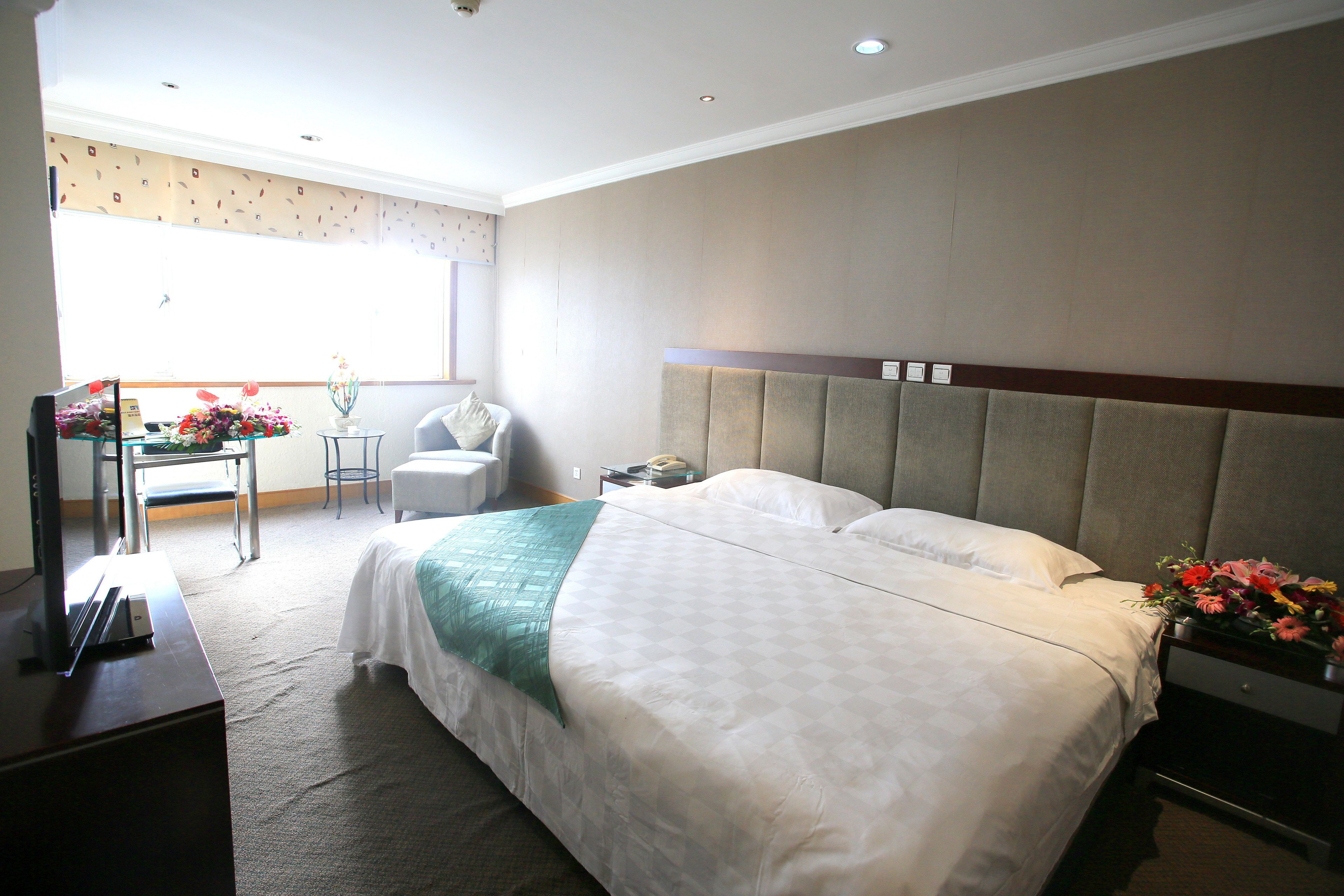 Minibar, in-room safe, desk, blackout drapes