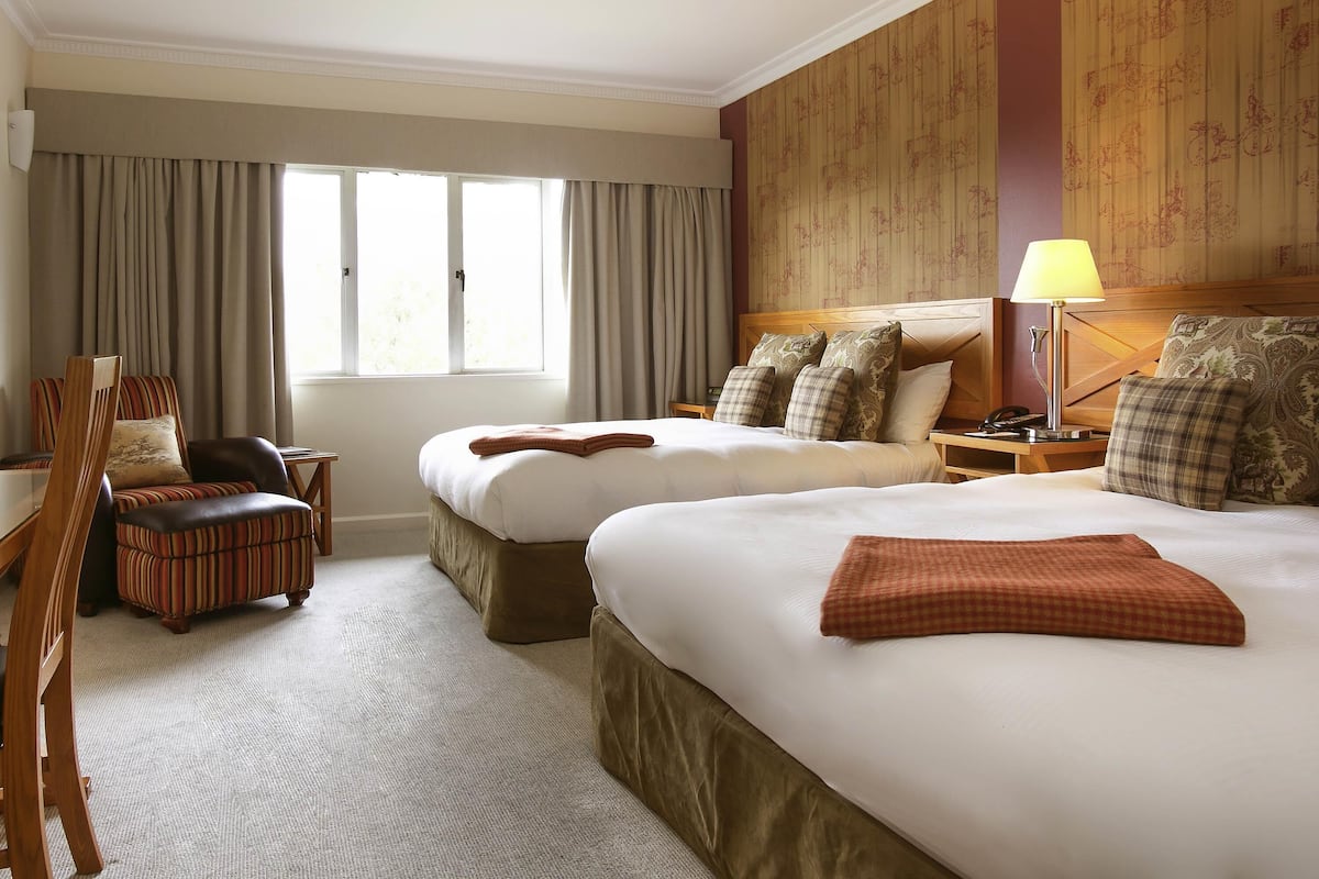 Minibar, in-room safe, desk, blackout curtains