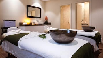 Couples treatment rooms, hot tub, body treatments, hot stone massages
