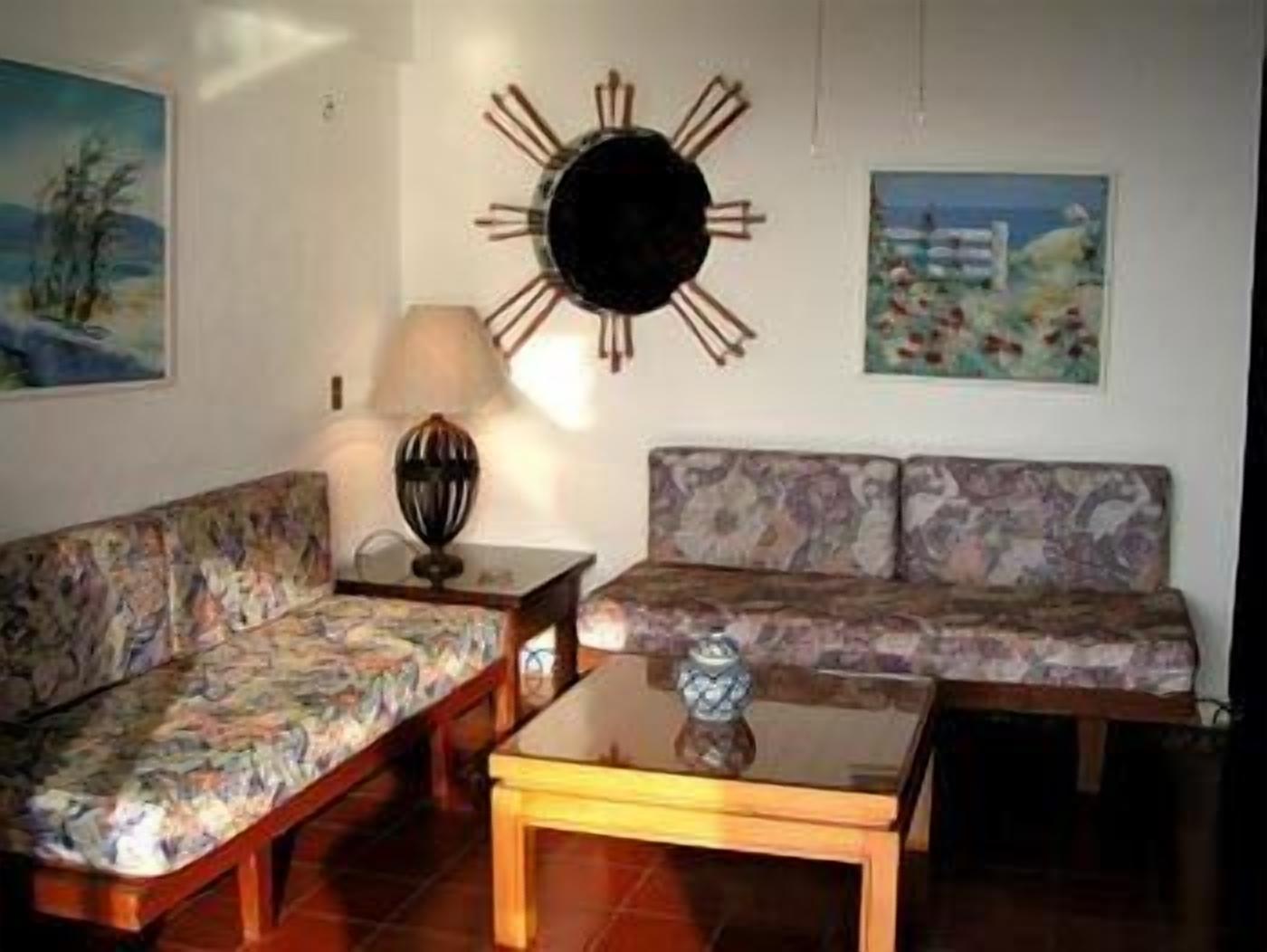 Hotel Suites La Siesta