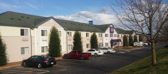 InTown Suites Extended Stay Clarksville