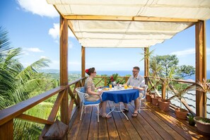 Couples dining - Hotel Mocking Bird Hill (Port Antonio)