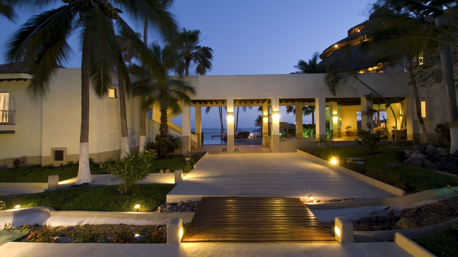 Hotel Punta Serena & Resorts- Couples Only