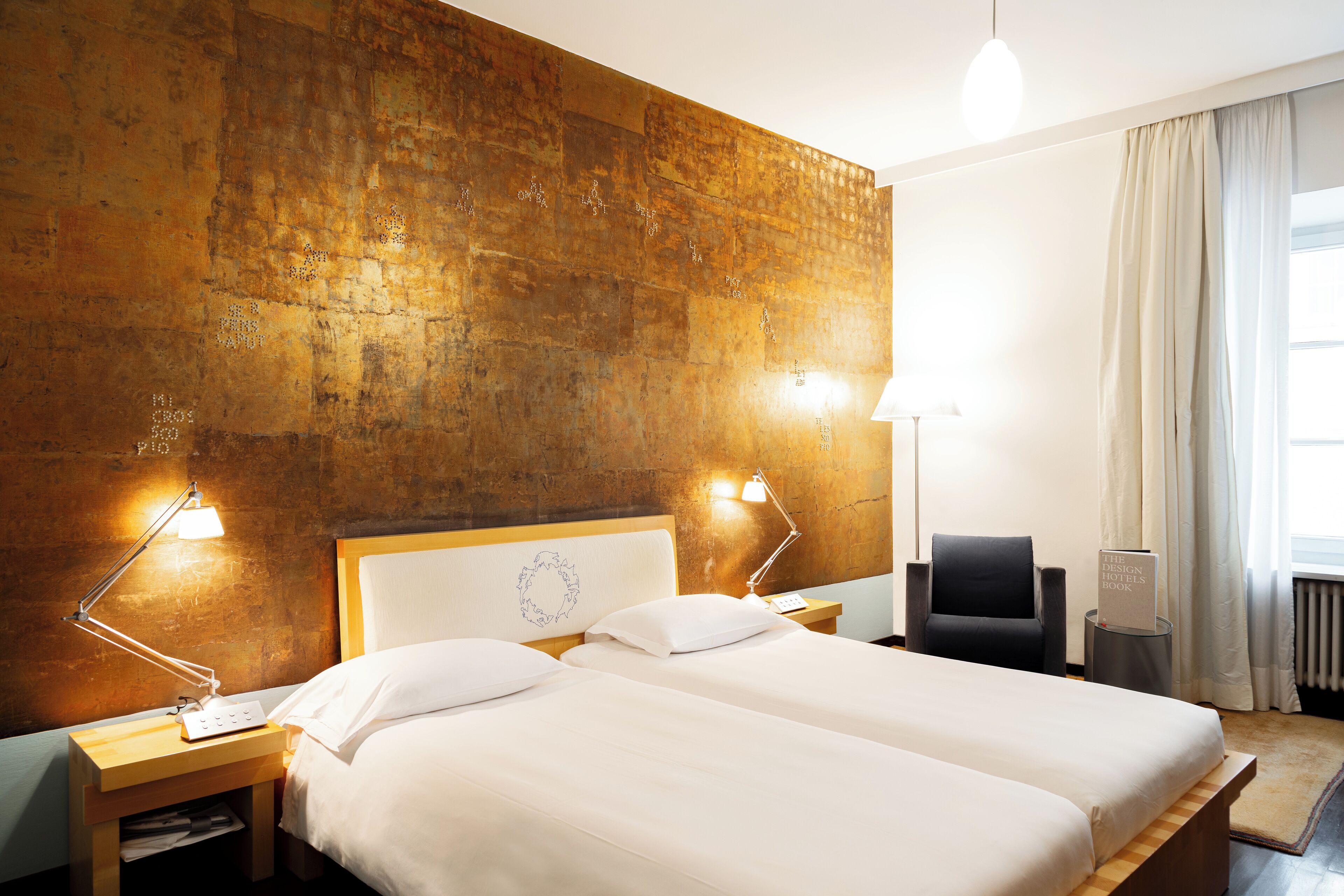 Standard-Doppel- oder -Zweibettzimmer | Allergikerbettwaren, Daunenbettdecken, Minibar, Zimmersafe