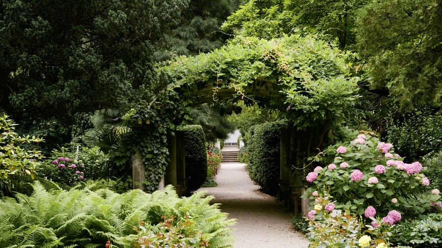 Hotel Greif, a Member of Design Hotels