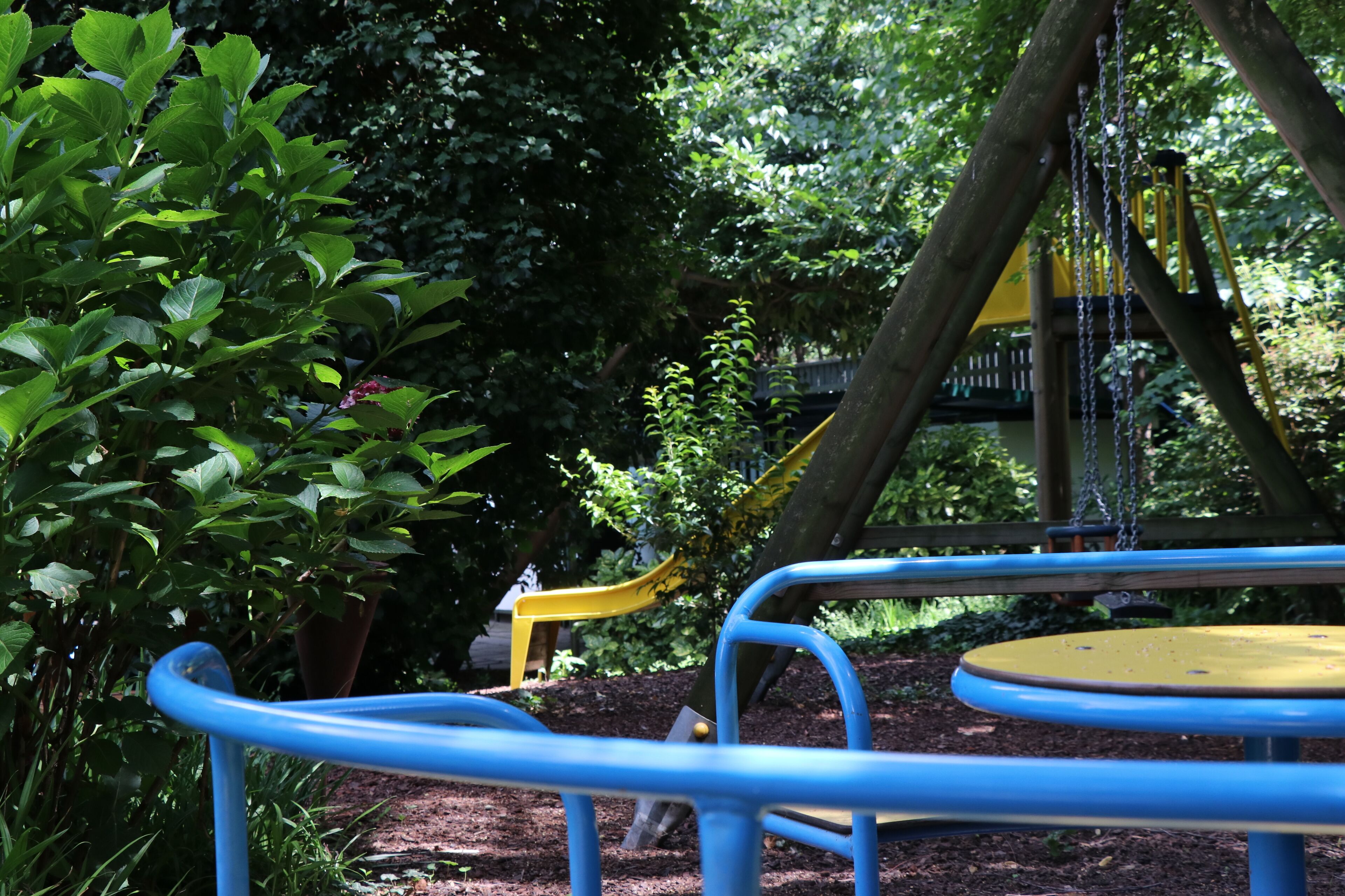 children’s play area – outdoor