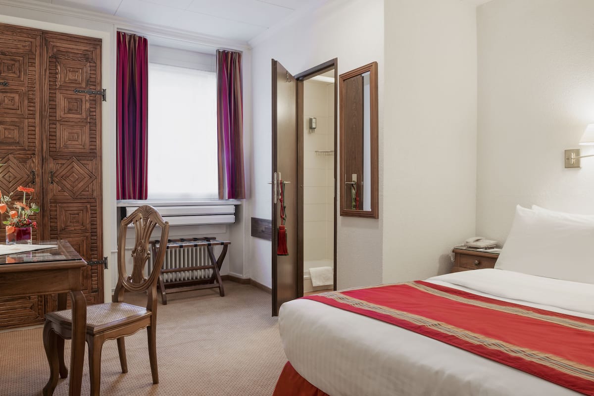 Una cassaforte in camera, Wi-Fi gratuito, lenzuola