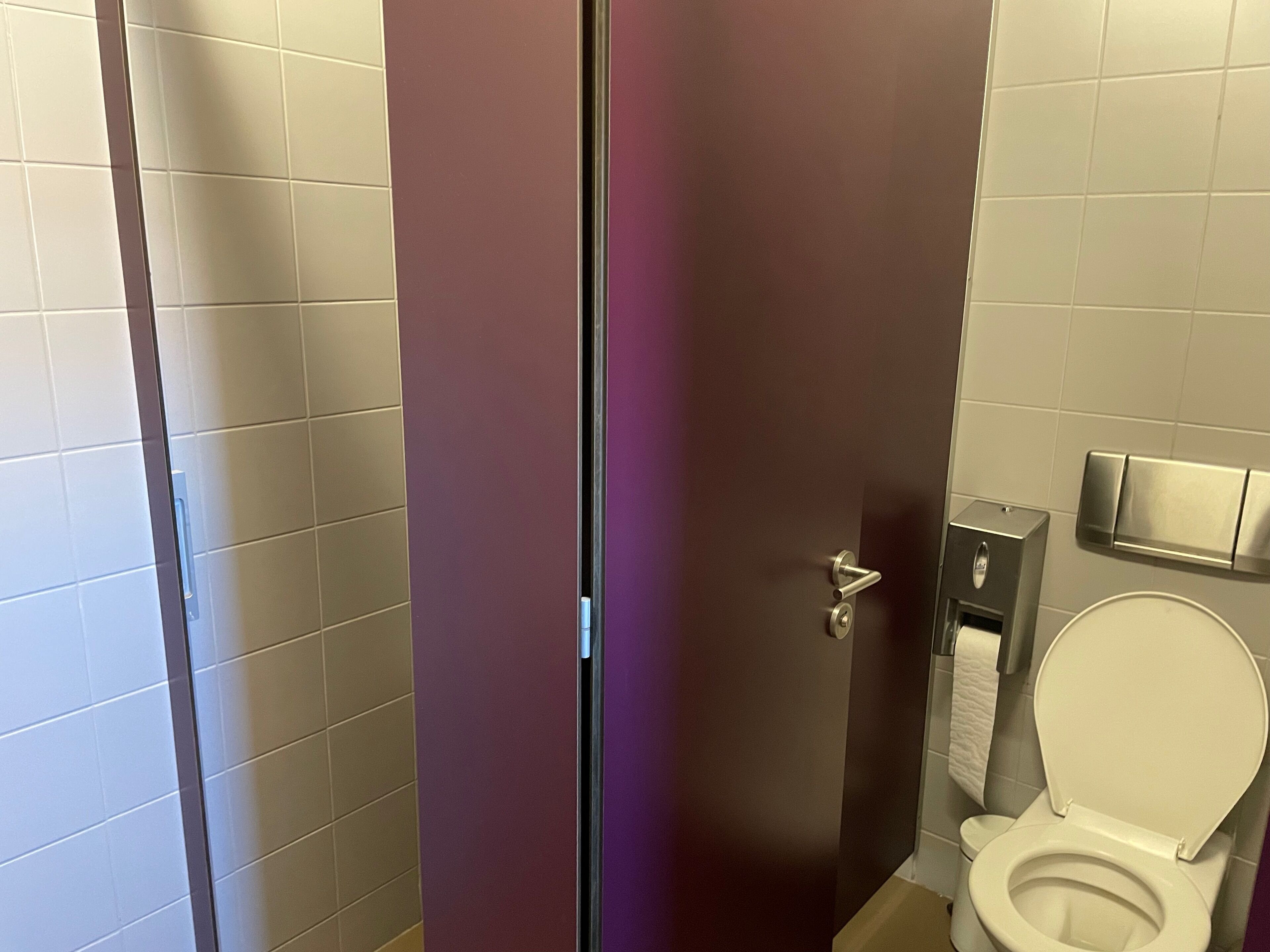 Photo - Lausanne Youth Hostel Jeunotel