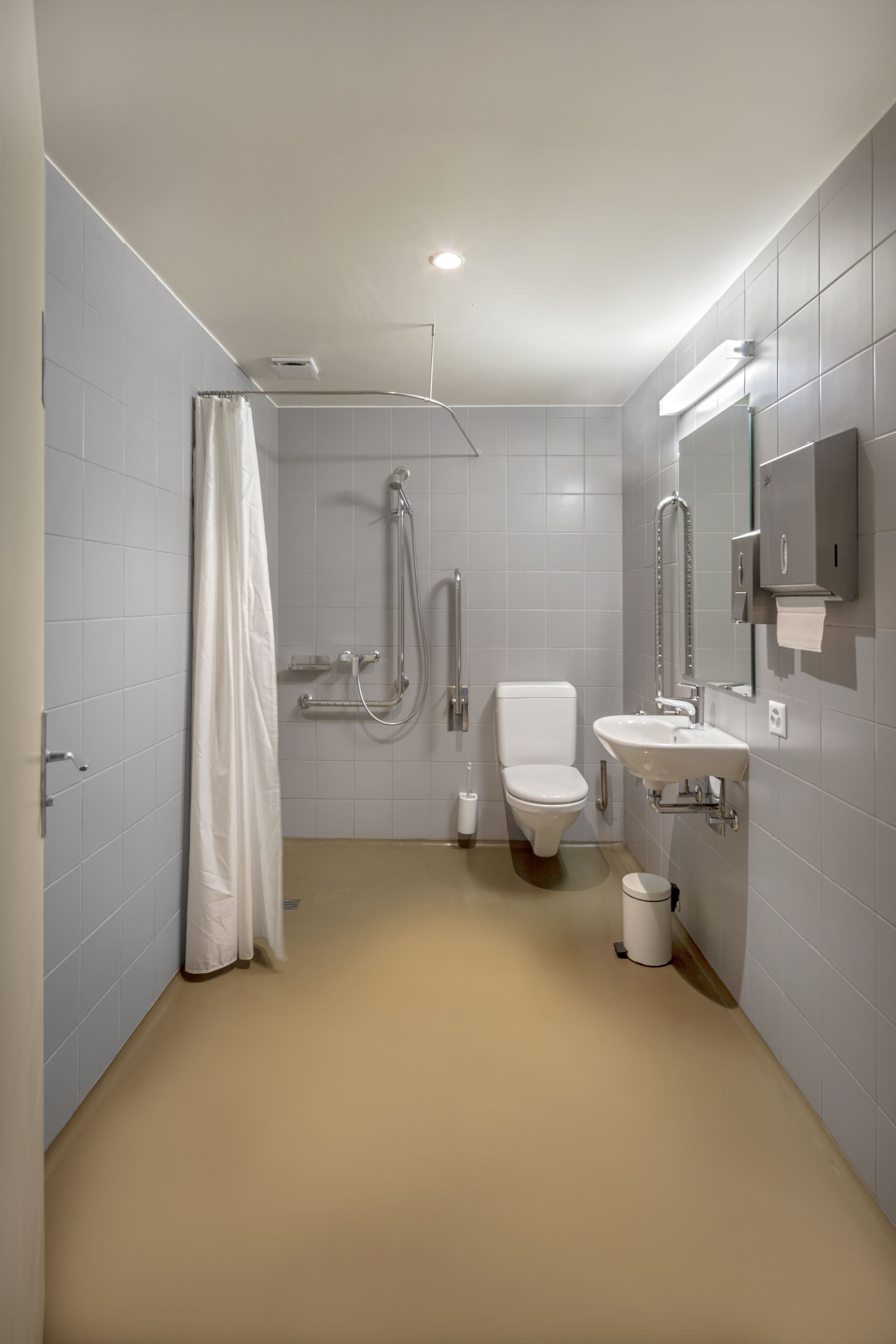 Photo - Lausanne Youth Hostel Jeunotel