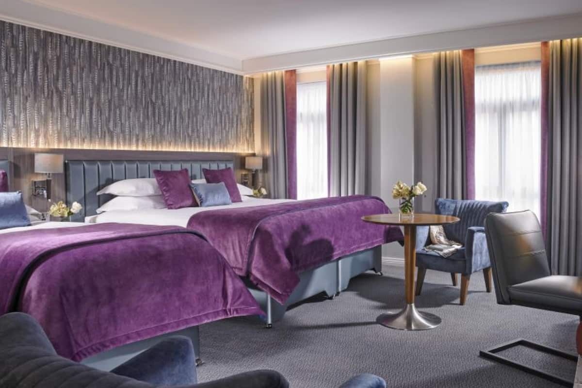 Superior Room | 1 bedroom, hypo-allergenic bedding, desk, blackout drapes