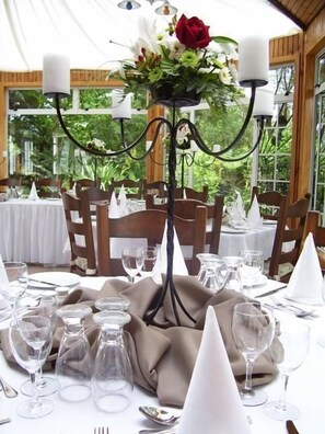 Banquet hall