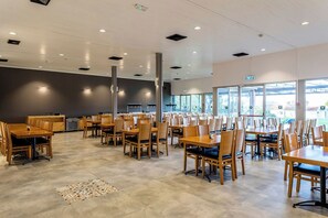 Dining room - Nes Ammim Hotel (Mateh Asher)