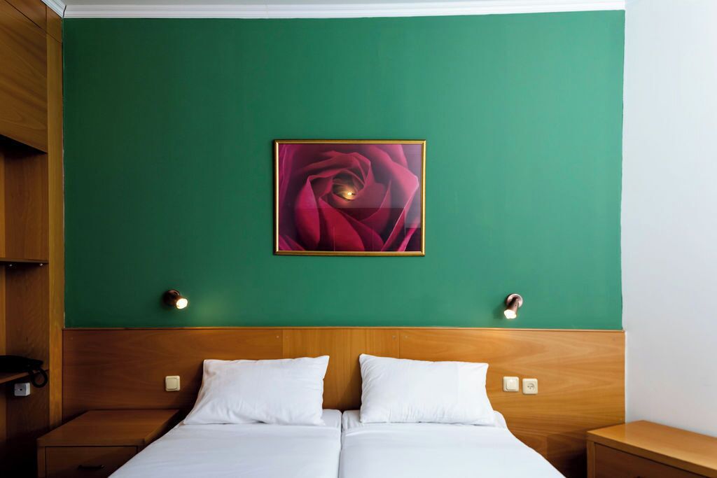 Standard Room | In-room safe, desk, blackout curtains, iron/ironing board