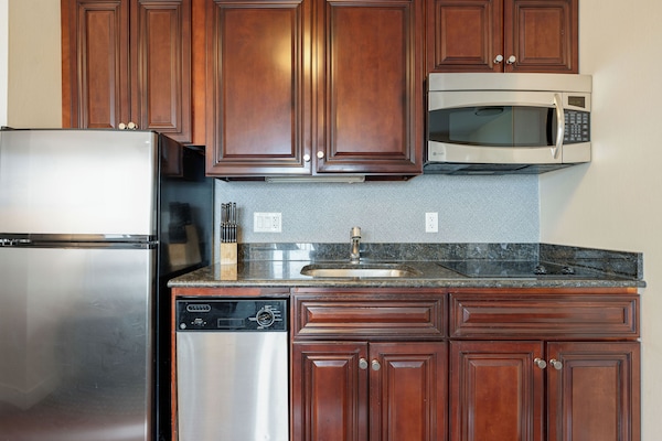 Réfrigérateur, micro-ondes