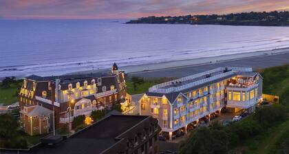 Newport Beach Hotel & Suites