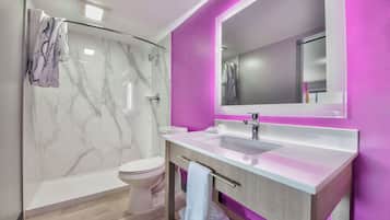 Shower, towels