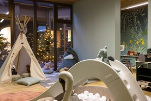 Children’s play area – indoor - Adula Hotel (Flims)