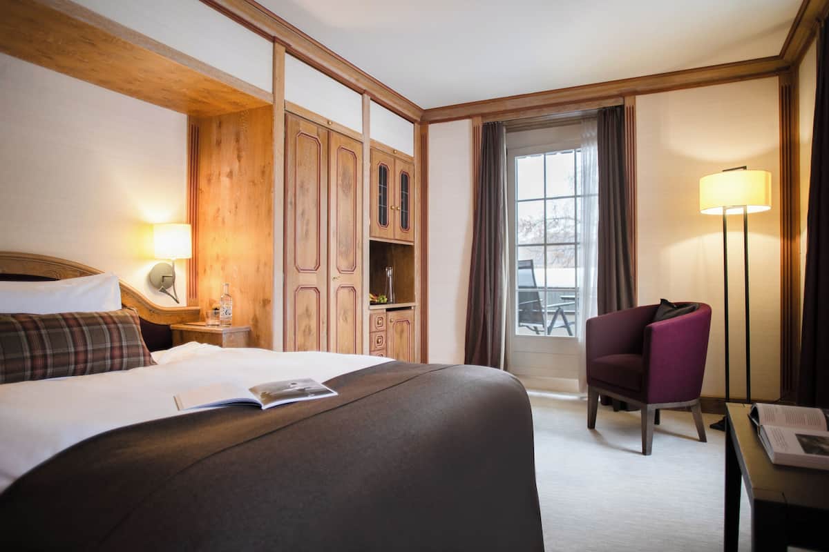 single superior room | 1 bedroom, hypo-allergenic bedding, minibar, in-room safe