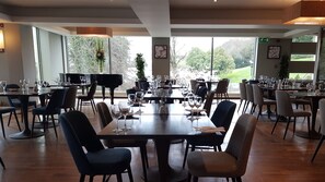 Breakfast, lunch and dinner served - Clayton Hotel Silver Springs (Cork)