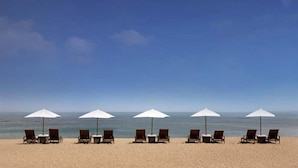 Beach - Santika Premiere Beach Resort (KUTA)