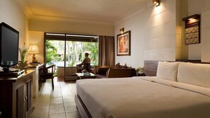 Premier-Zimmer | Minibar, Zimmersafe, Bügeleisen/Bügelbrett, kostenlose Babybetten