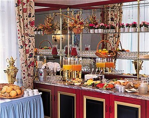 Daily buffet breakfast (EUR 20 per person)
