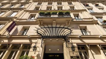 Fachada de la propiedad