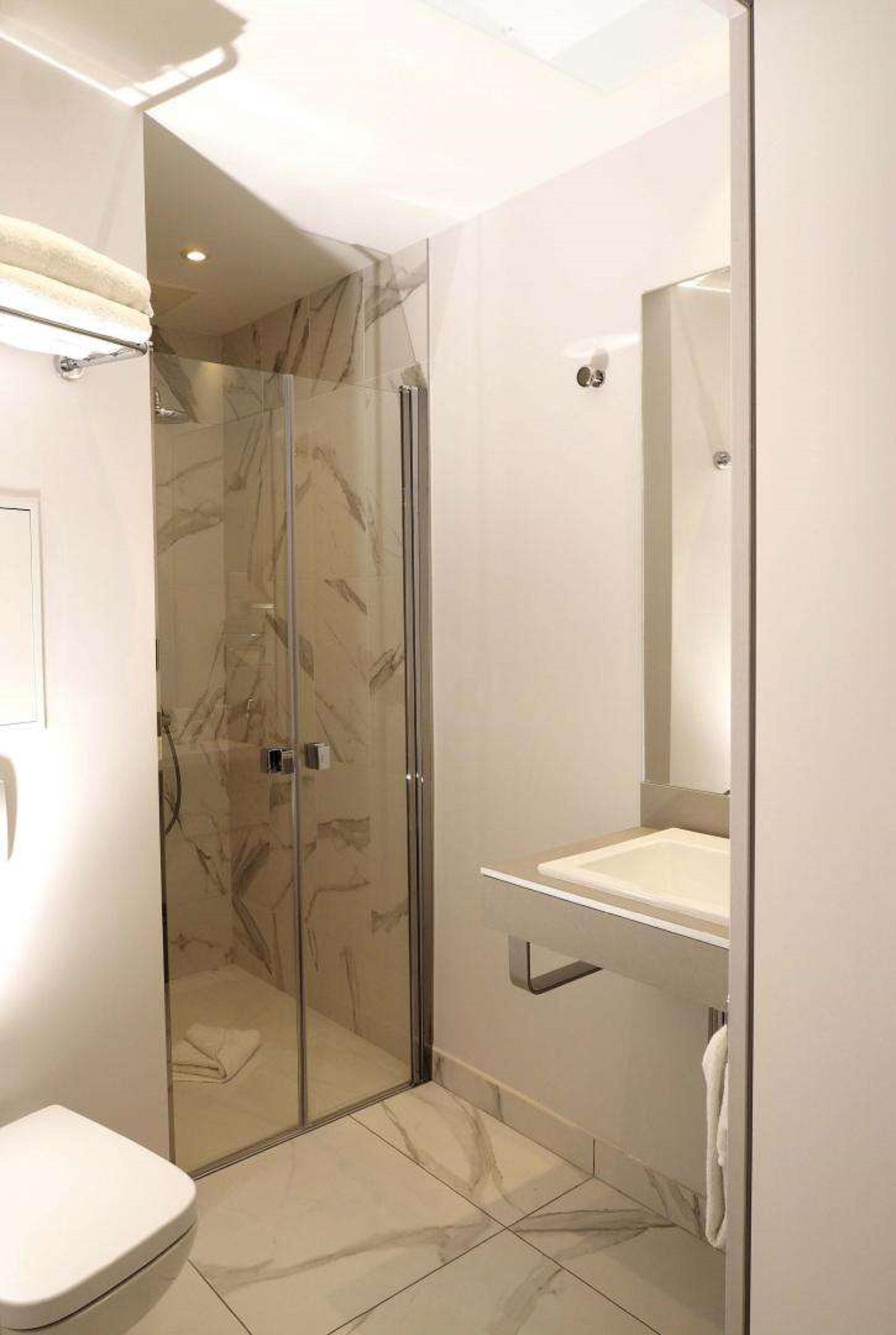 Photo - Queen Mary Opera