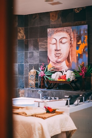 Couples treatment room(s)