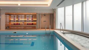 2 piscinas techadas