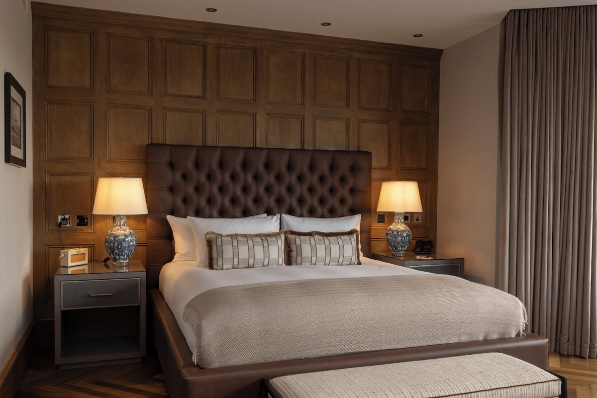 Penthouse Suite | Premium bedding, in-room safe, desk, laptop workspace