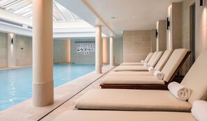 Çiftler için bakım odaları, sauna, jakuzi, buhar odası, vücut bakımı 