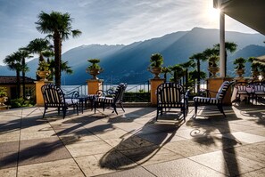 4 restaurants, breakfast, lunch, dinner served; Mediterranean cuisine