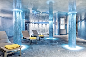 Behandlungsräume für Paare, Sauna, Whirlpool, Dampfbad